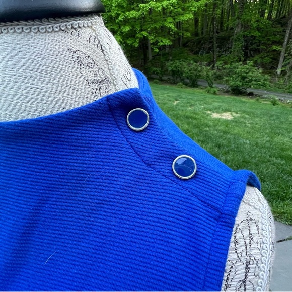 Talbots Button Detail Funnel Neck Tank size S in excellent condition - Picture 2 of 9